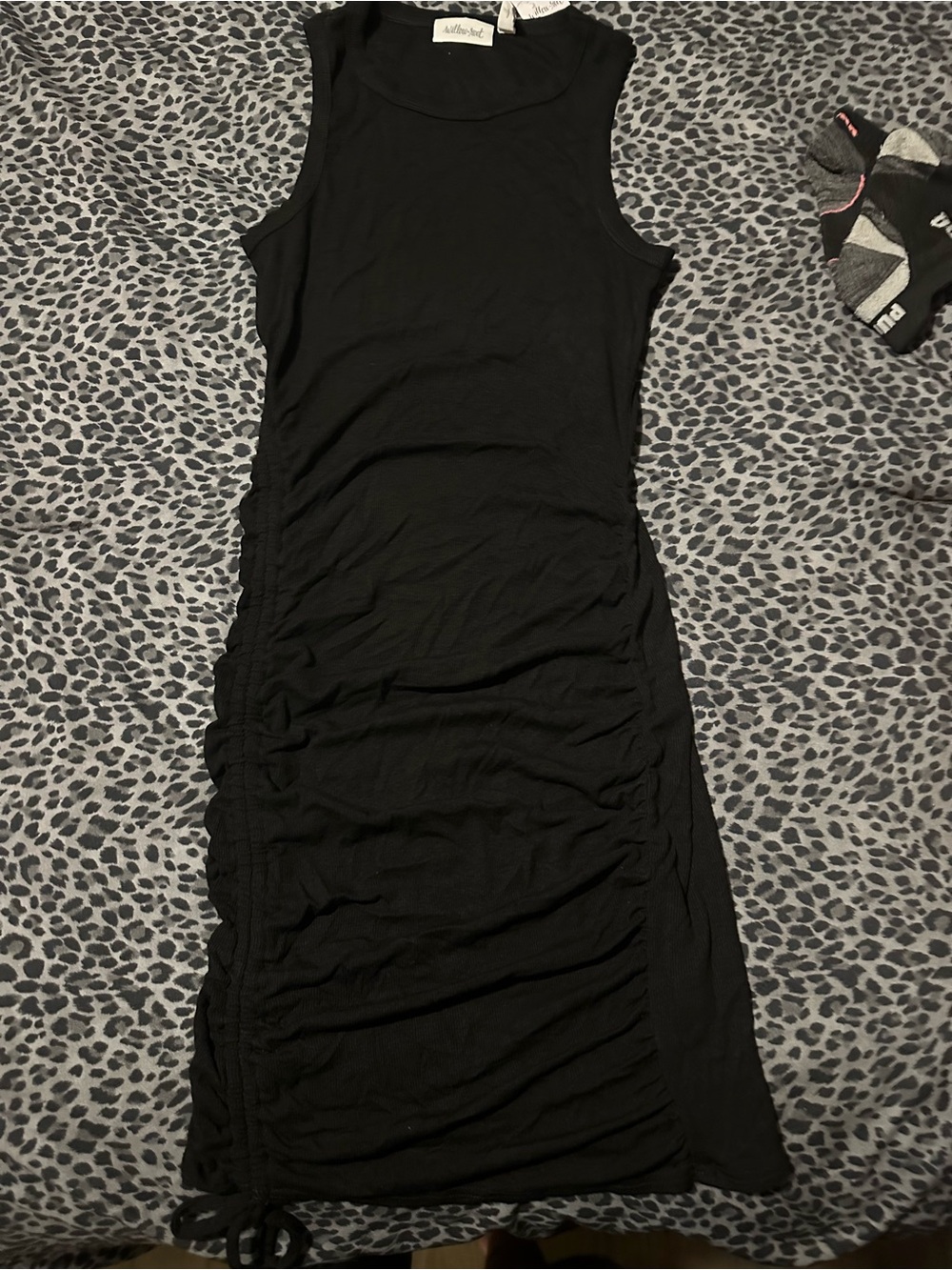 Willow and Root Black Sleeveless Ruched Midi Dress